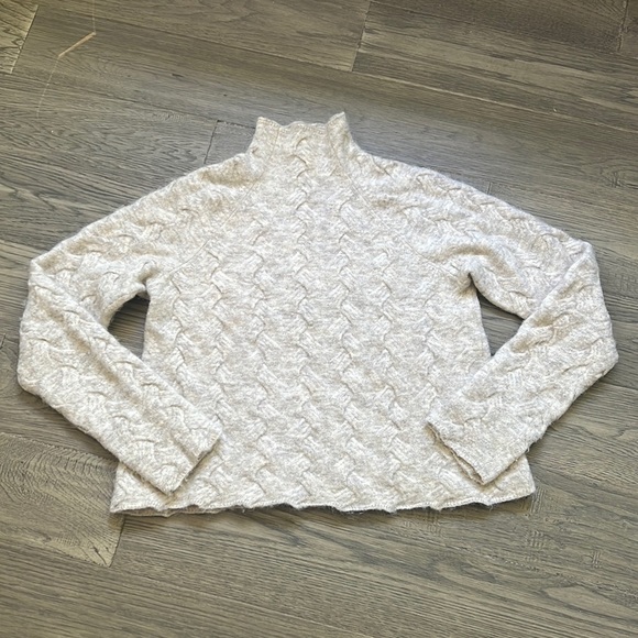 🔥wilfred Free🔥 | Aritzia basketweave Mical mock neck sweater - Picture 3 of 13